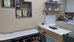 Gleneagles Hospital (D10), Retail #504272191